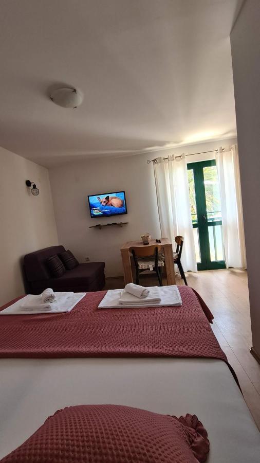 Apartman Iris Gradac  Luaran gambar